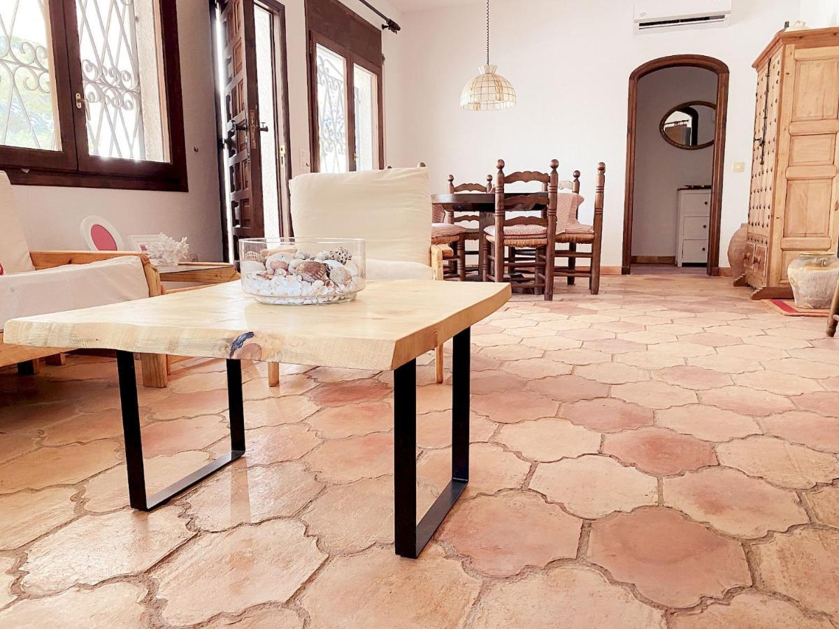 Villa Dos Calas - Bonita Villa De Estilo Rustico Y Piscina De Agua Salada L'Ametlla de Mar Eksteriør bilde